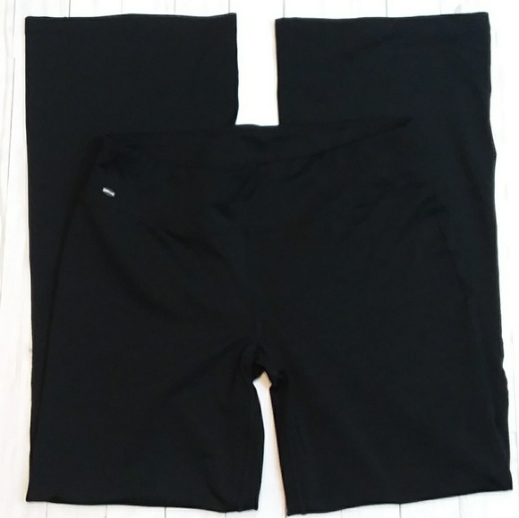 GAP Pants - GapBody Performance Sport Ankle Pants